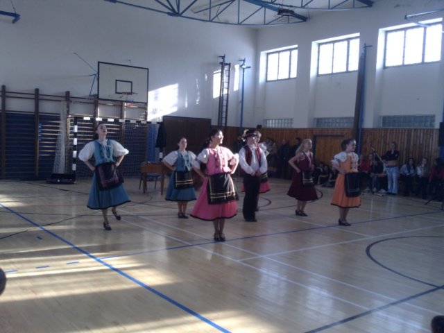 photo3.jpg