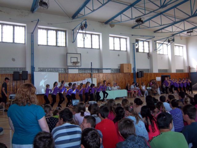 photo3.jpg
